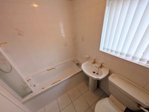 Photo 6- click for photo gallery